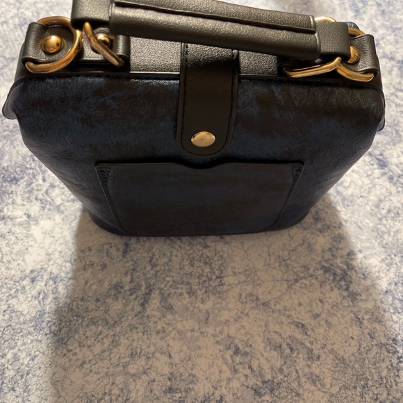 Elephant embroidered handbag/purse/crossbody one of a kind - Picture 11 of 12